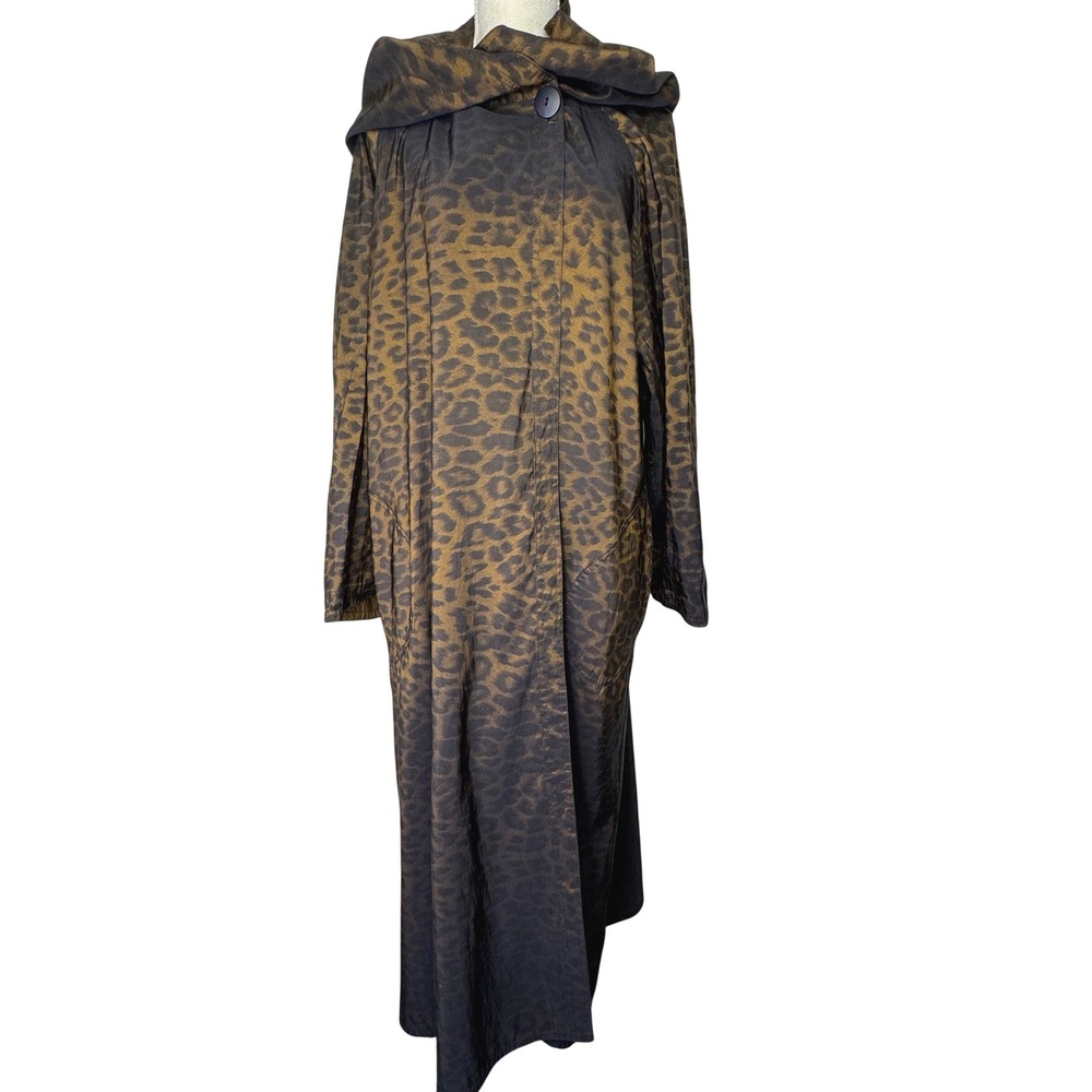 Mycra Pac Designer Wear Leopard Print Cape/Raincoat Reversible